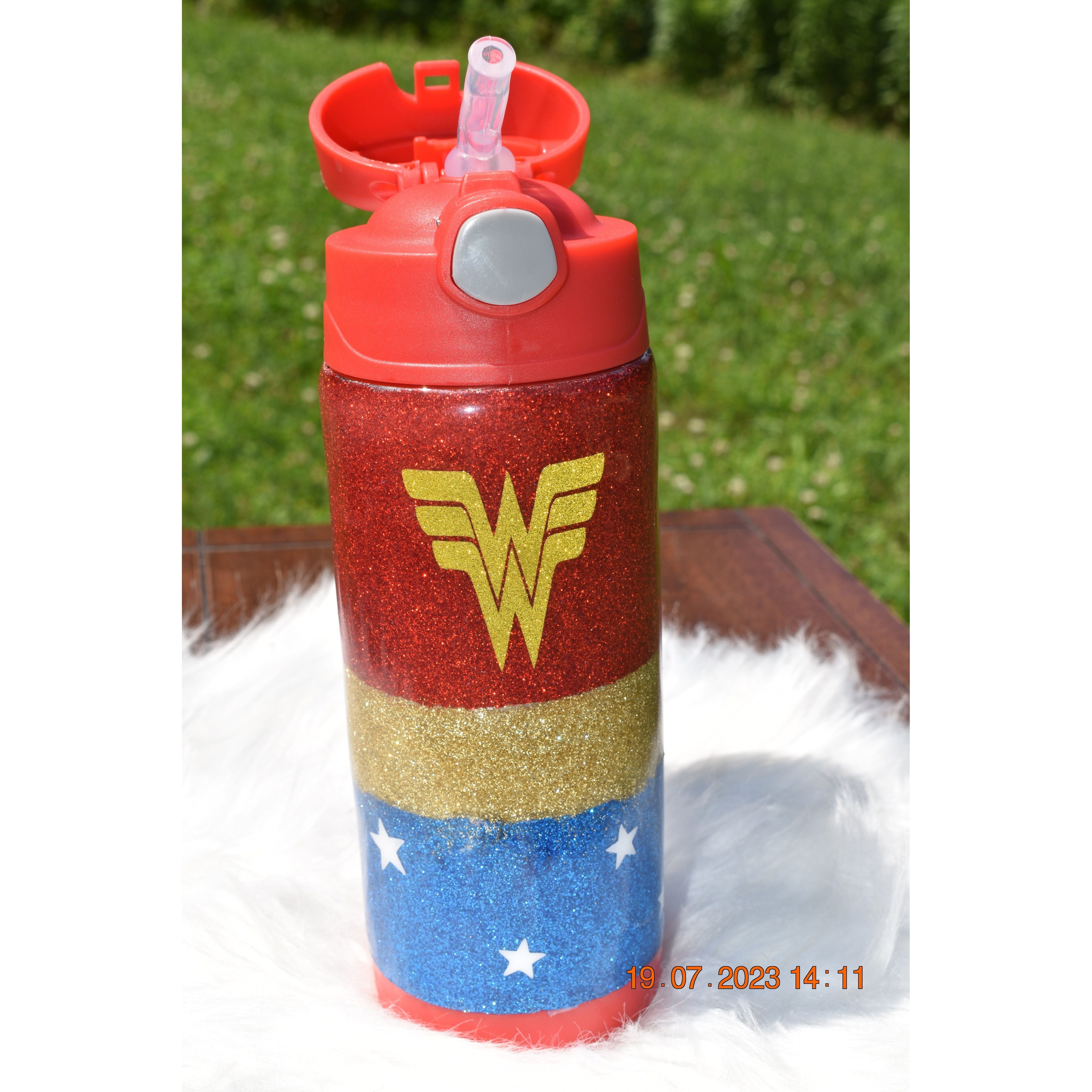 Wonder women kids water bottle